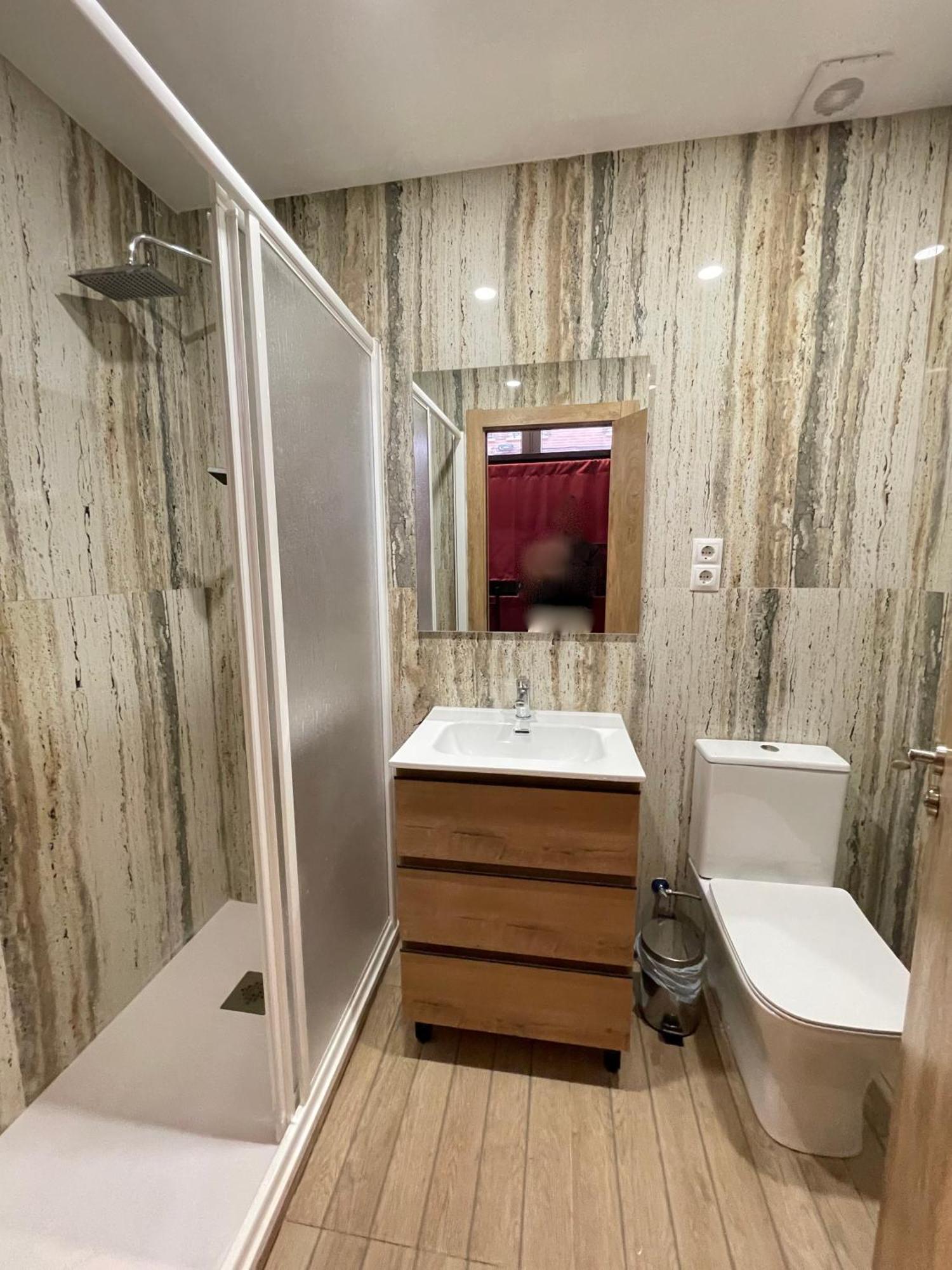 Velvet Hostels Pacifico マドリード エクステリア 写真